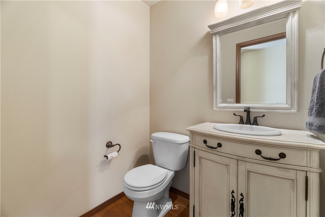 1351 Foreman Road DuPont, WA 98327 - Photo 11 of 40