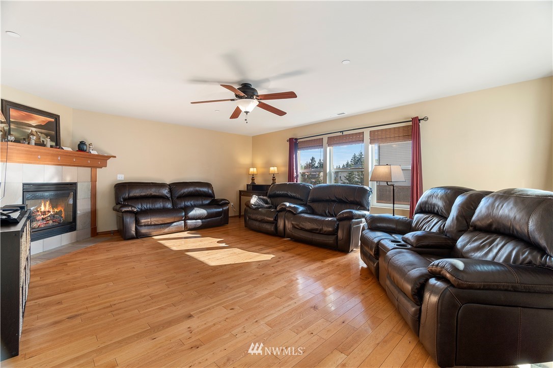 1351 Foreman Road DuPont, WA 98327 - Photo 12 of 40