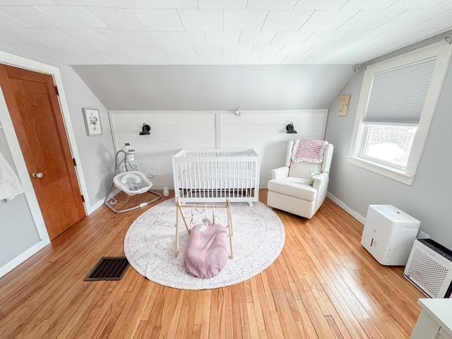 237 Pleasant Street Claremont, NH 03743 - Photo 14 of 18