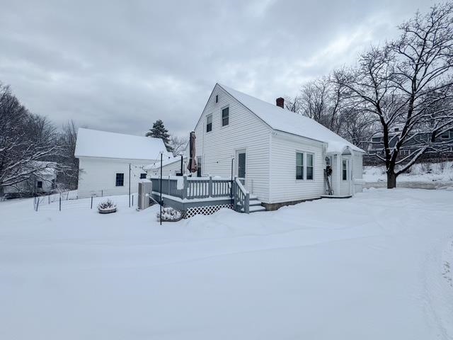 237 Pleasant Street Claremont, NH 03743 - Photo 16 of 18