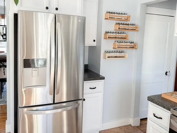 $310,000 | 237 Pleasant Street, Claremont, NH 03743