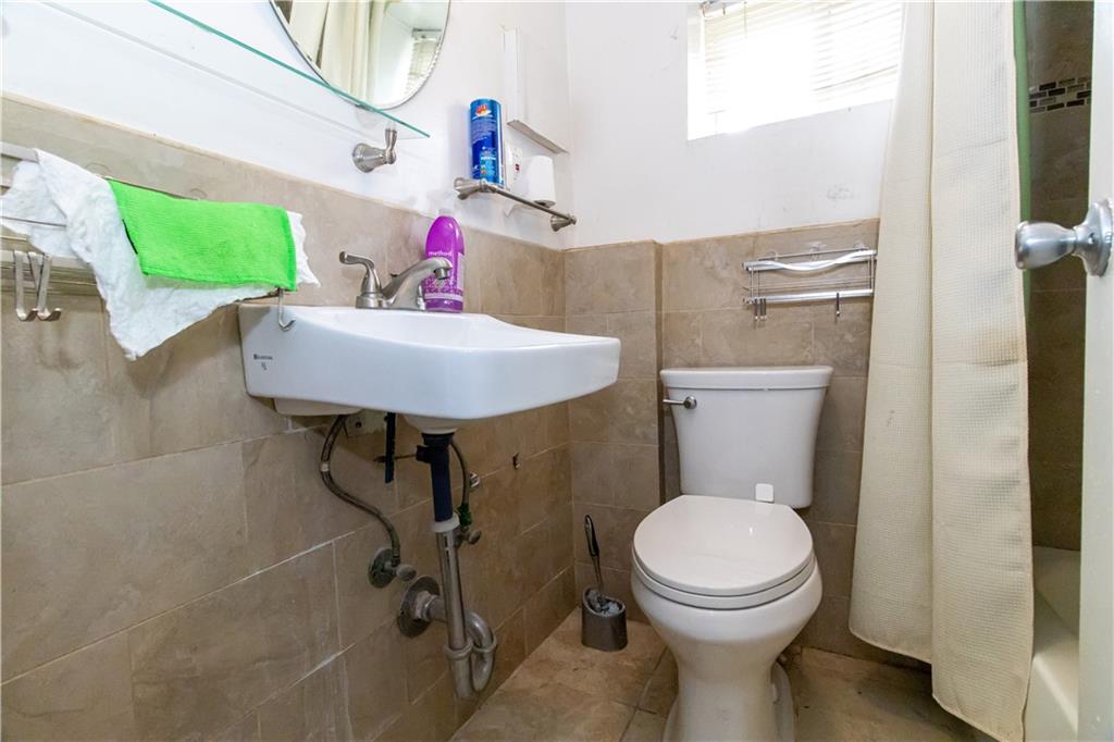 3820 Clarendon Road Brooklyn, NY 11203 - Photo 28 of 31