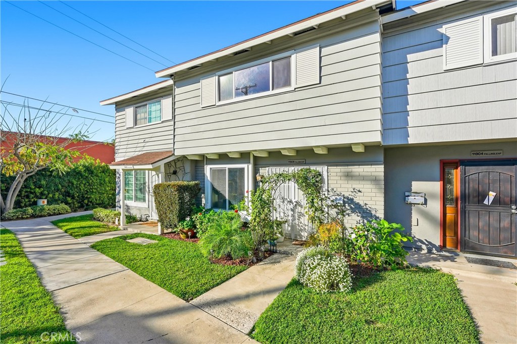 11908 Fallingleaf Circle Garden Grove, CA 92840 - Photo 2 of 30