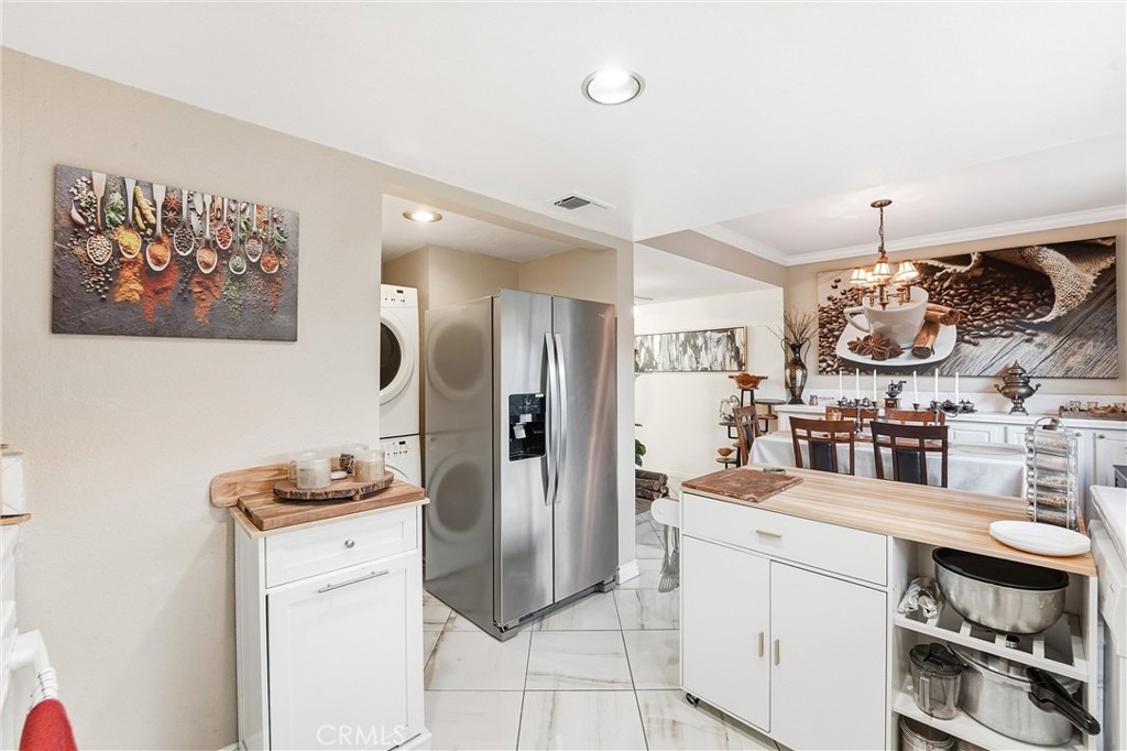 11908 Fallingleaf Circle Garden Grove, CA 92840 - Photo 10 of 30