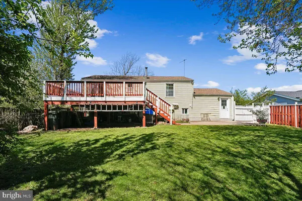$650,000 | 712 North Sterling Boulevard, Sterling, VA 20164
