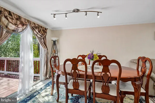 $650,000 | 712 North Sterling Boulevard, Sterling, VA 20164