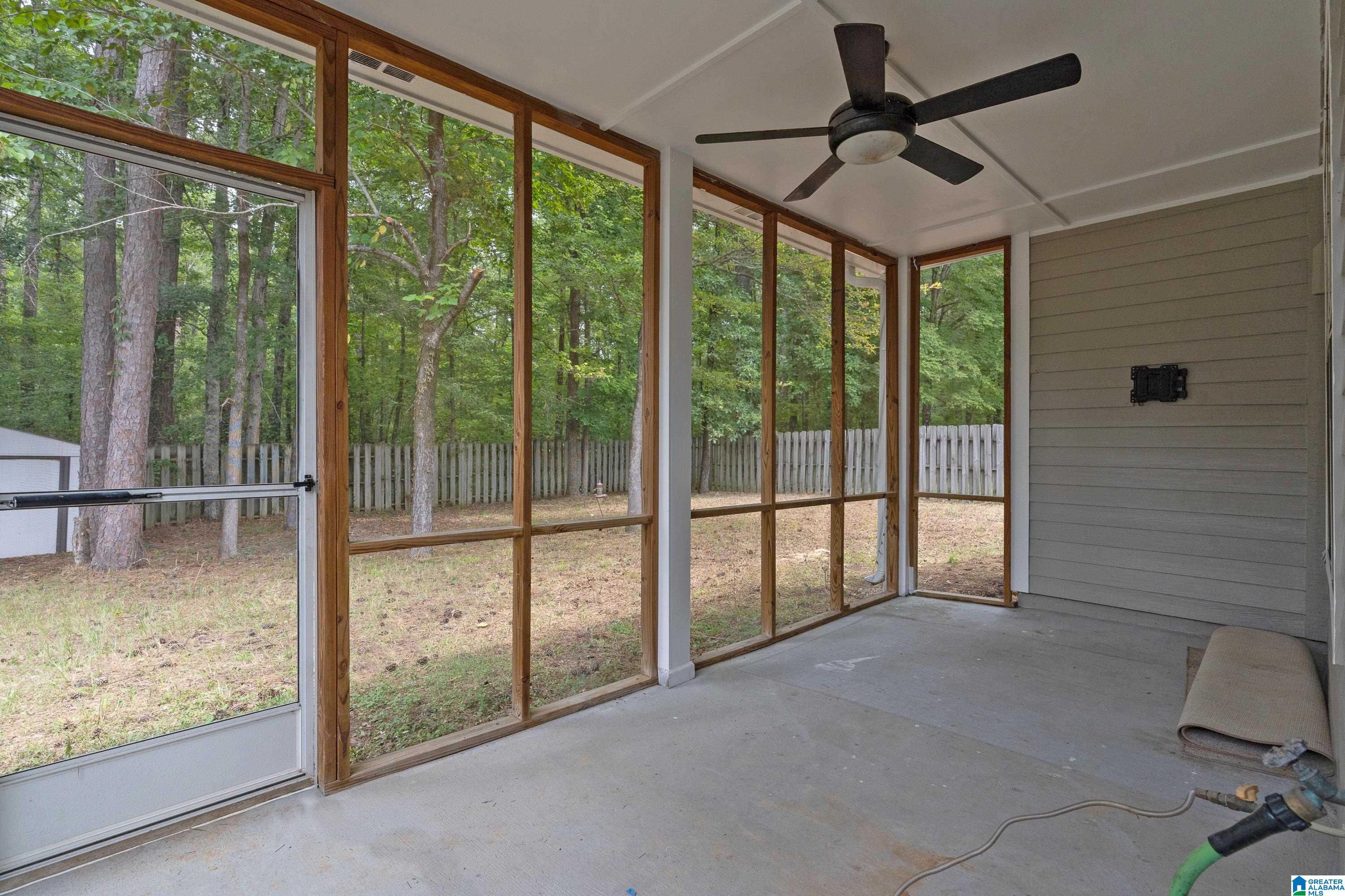 641 Meriweather Drive Calera, AL 35040 - Photo 25 of 28