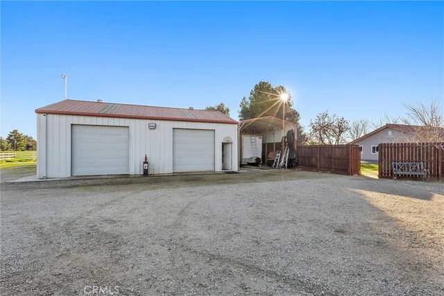 $989,000 | 6825 Highway 46, Paso Robles, CA 93446