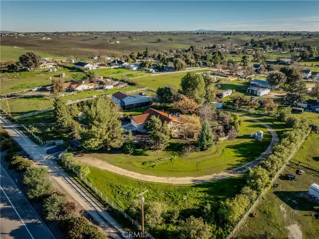 $989,000 | 6825 Highway 46, Paso Robles, CA 93446