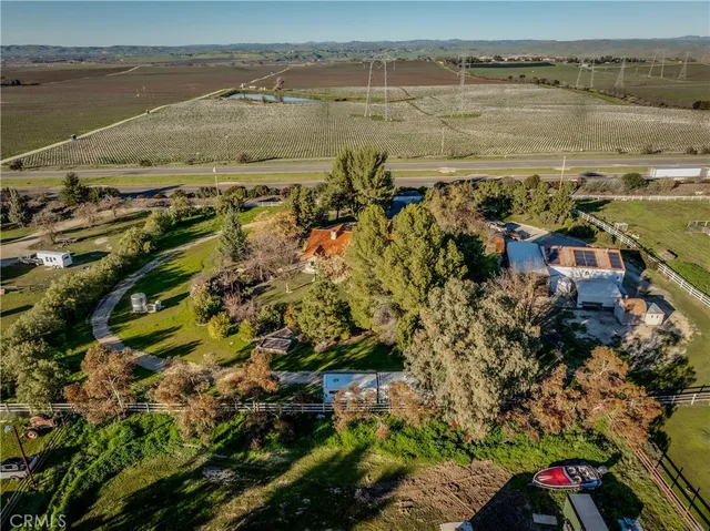 $989,000 | 6825 Highway 46, Paso Robles, CA 93446