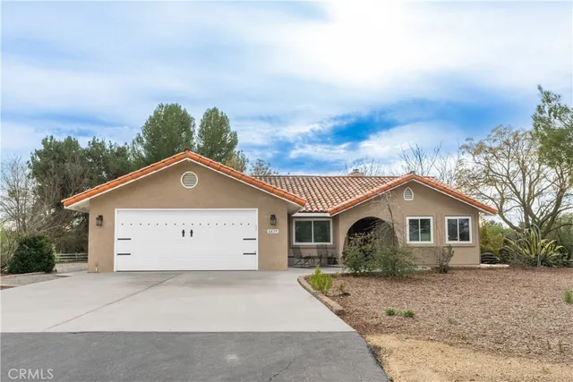 $989,000 | 6825 Highway 46, Paso Robles, CA 93446