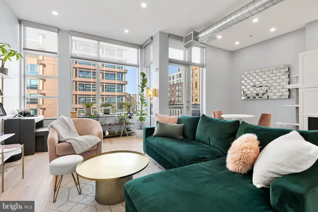 $550,000 | 1390 V Street Northwest, Unit 303, Washington, DC 20009