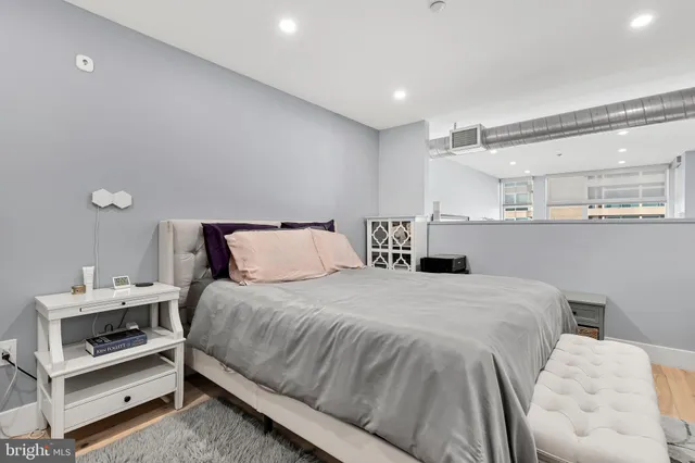 $550,000 | 1390 V Street Northwest, Unit 303, Washington, DC 20009