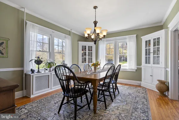 $899,999 | 429 East 2nd Street, Moorestown, NJ 08057