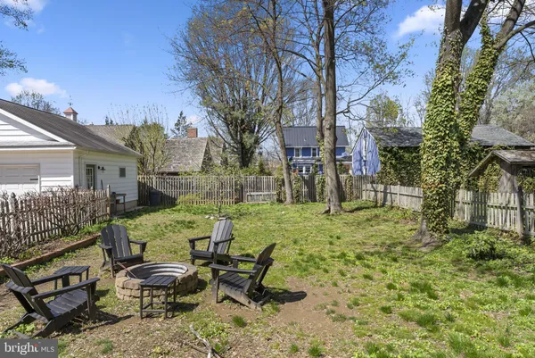 $899,999 | 429 East 2nd Street, Moorestown, NJ 08057