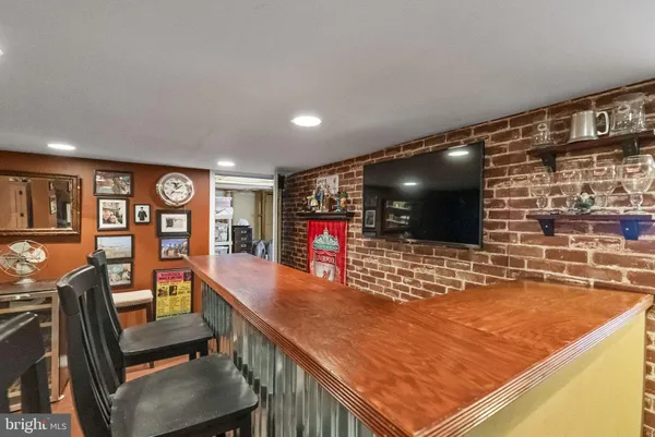 $899,999 | 429 East 2nd Street, Moorestown, NJ 08057