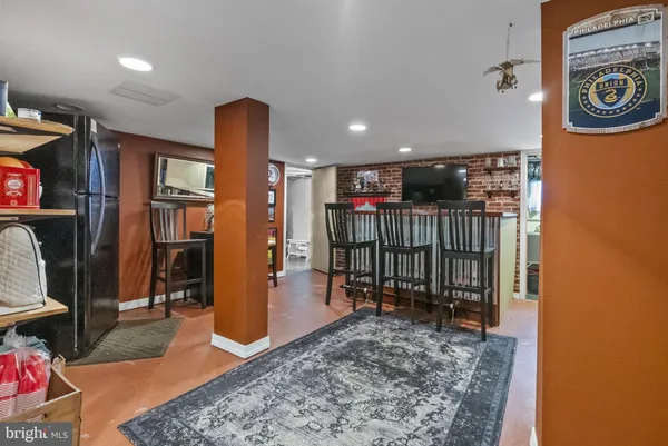 $899,999 | 429 East 2nd Street, Moorestown, NJ 08057