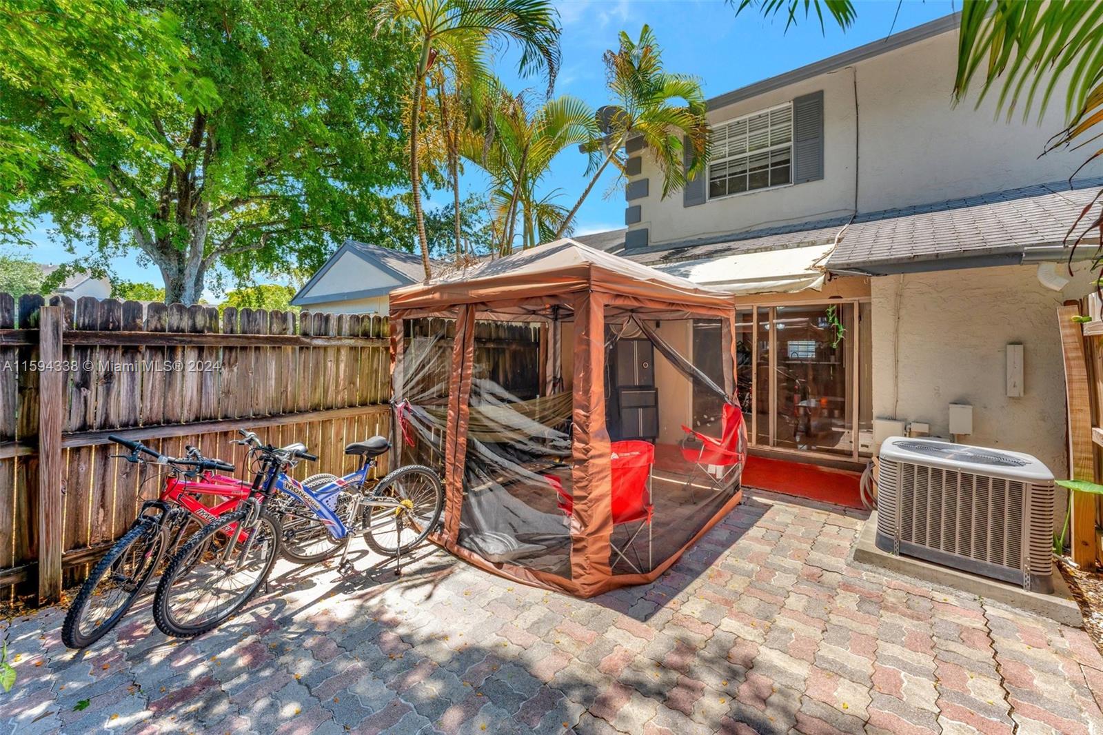 8319 Fairway Road Sunrise, FL 33351 - Photo 27 of 33 Gallery Image 27