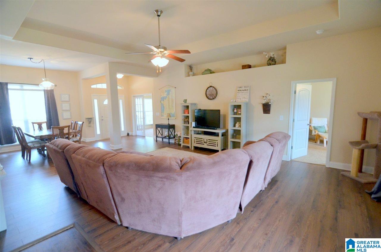 152 Golden Meadows Drive Alabaster, AL 35007 - Photo 12 of 43
