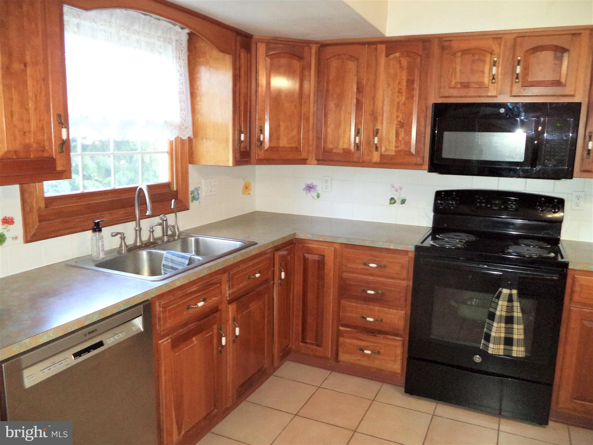 1315 Ridge Road Grantville, PA 17028 - Photo 5 of 33 Kitchen