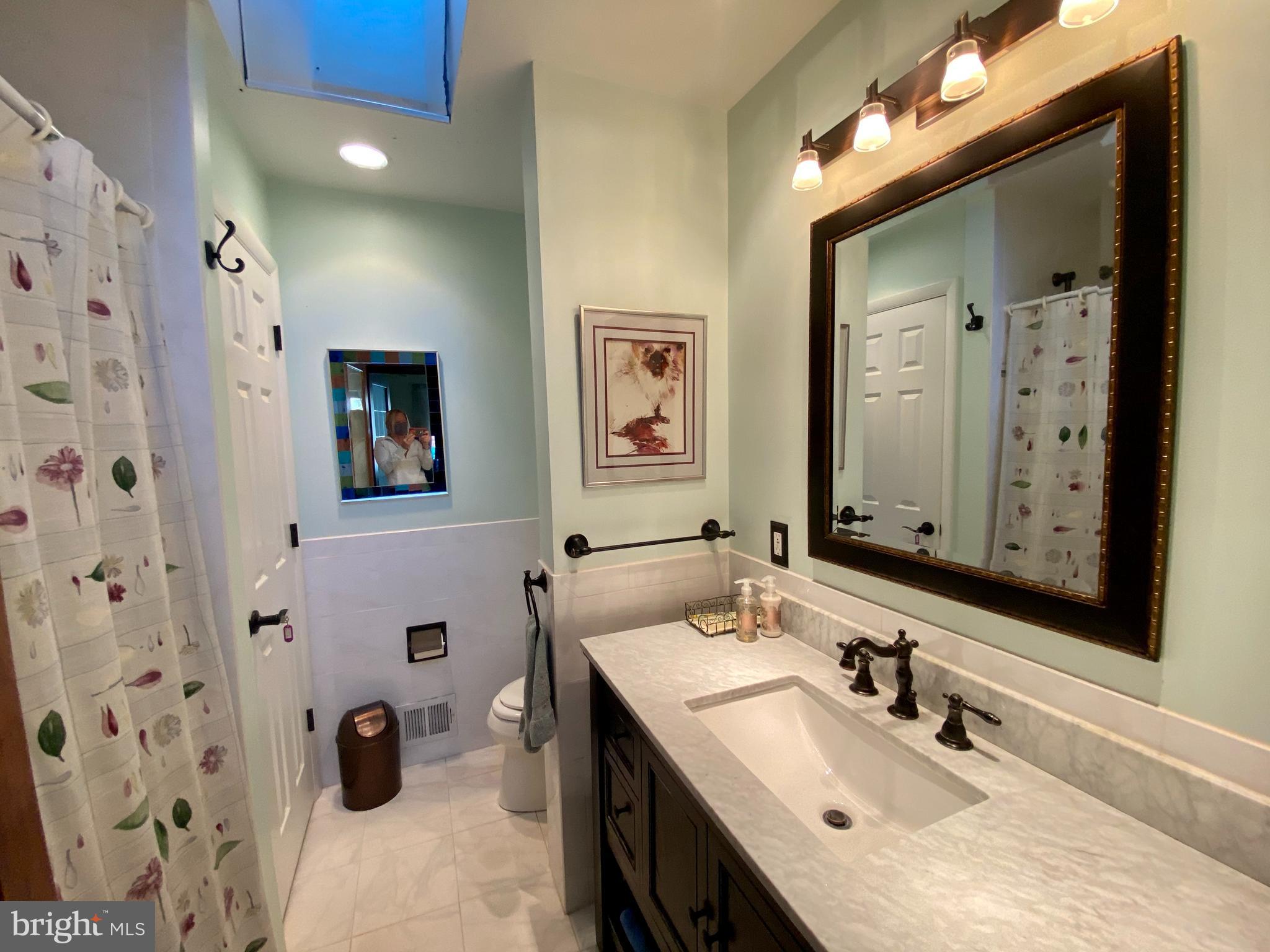 837 Old State Road Berwyn, PA 19312 - Photo 12 of 24 HALLWAY BATH