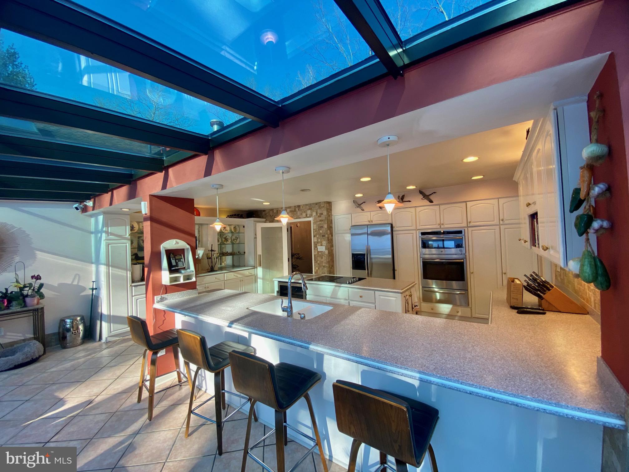 837 Old State Road Berwyn, PA 19312 - Photo 4 of 24 SUN ROOM/CONSERVATORY