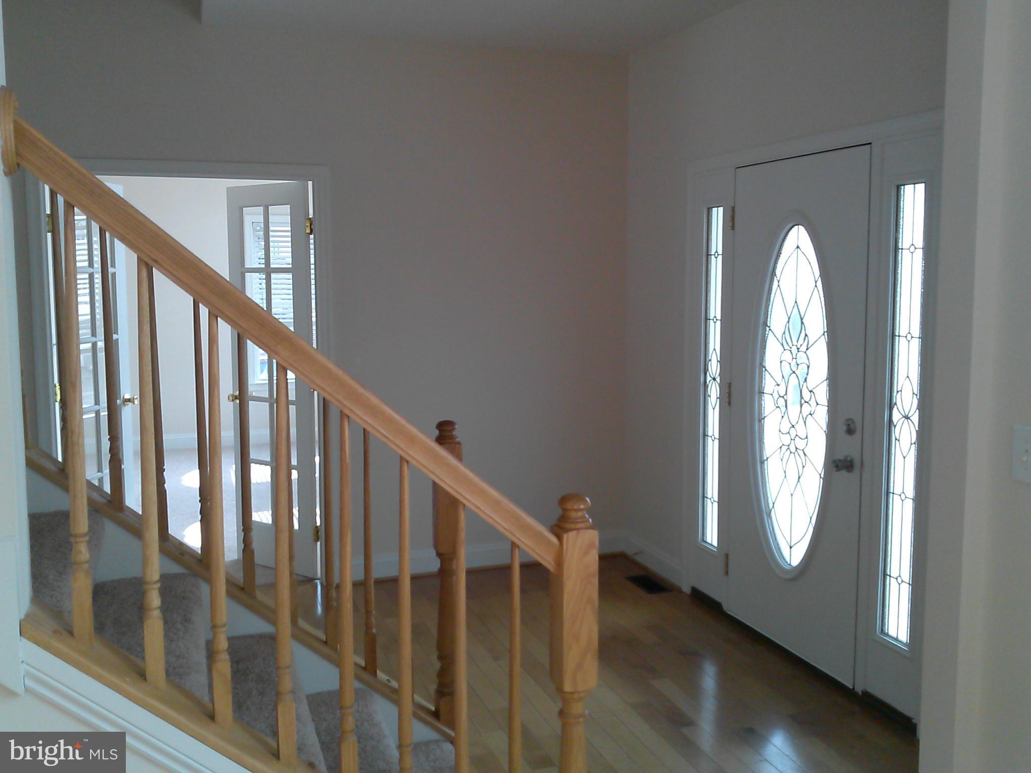 3322 Grace Road Baltimore, MD 21219 - Photo 3 of 30 Foyer 2
