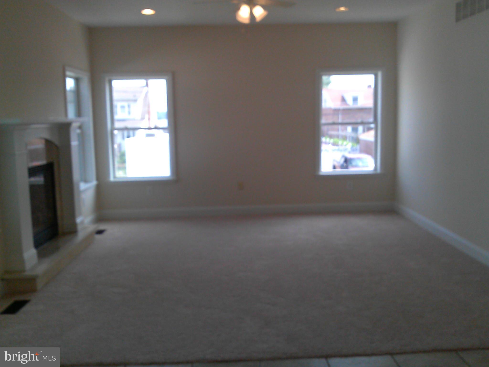 3322 Grace Road Baltimore, MD 21219 - Photo 6 of 30 Family Room