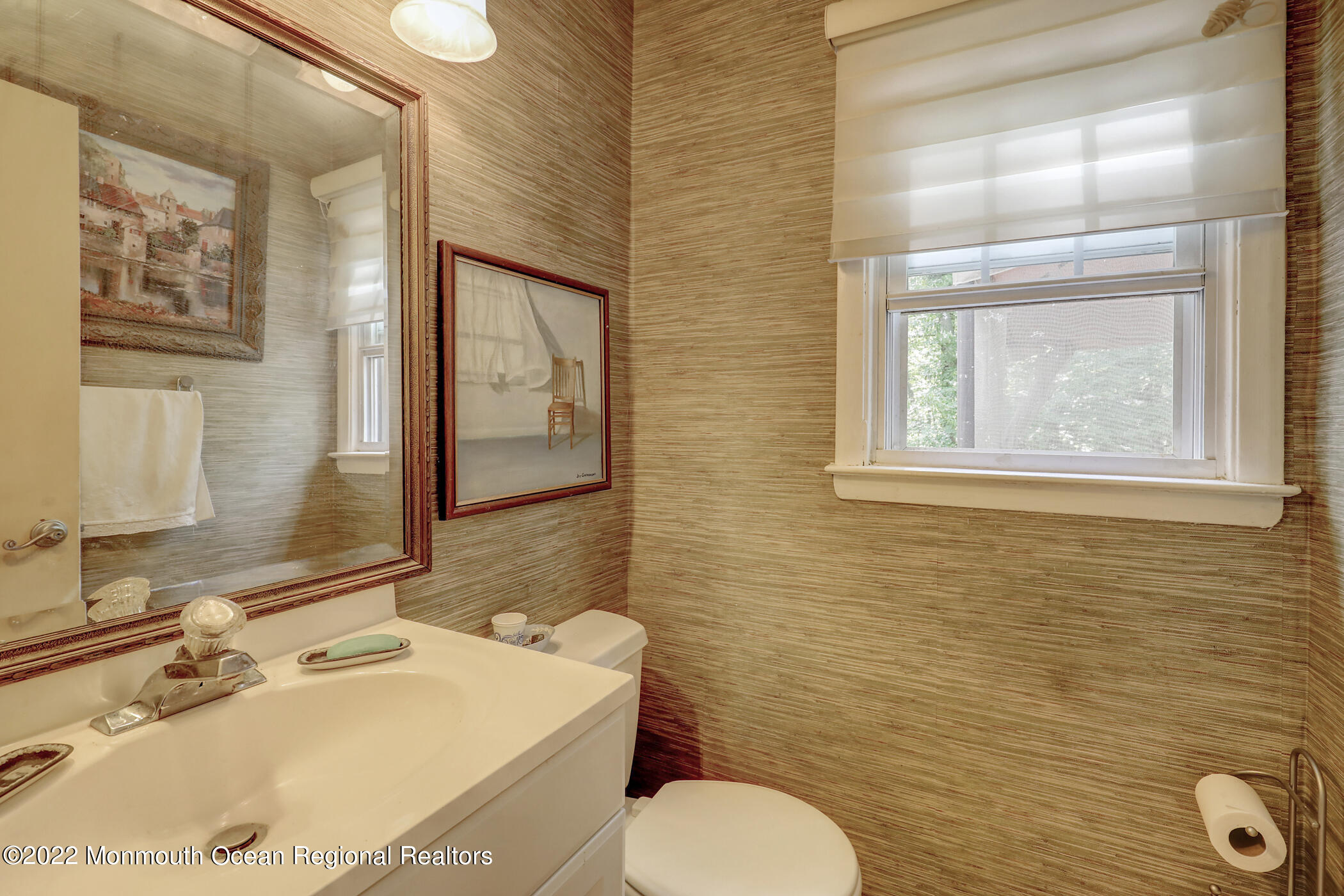 2001 Logan Road Asbury Park, NJ 07712 - Photo 23 of 35 21 - Bathroom