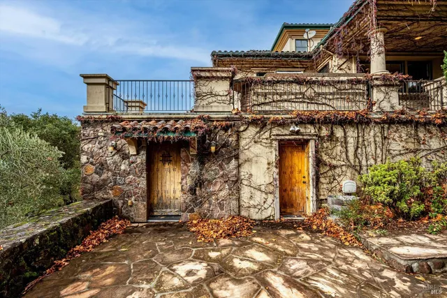 $4,500,000 | 405 London Way, Sonoma, CA 95476