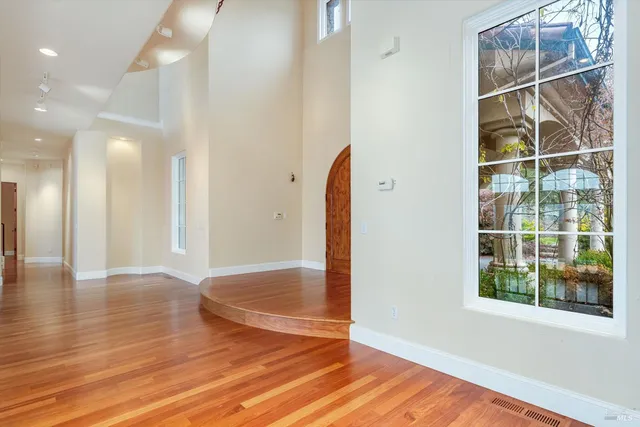 $4,500,000 | 405 London Way, Sonoma, CA 95476