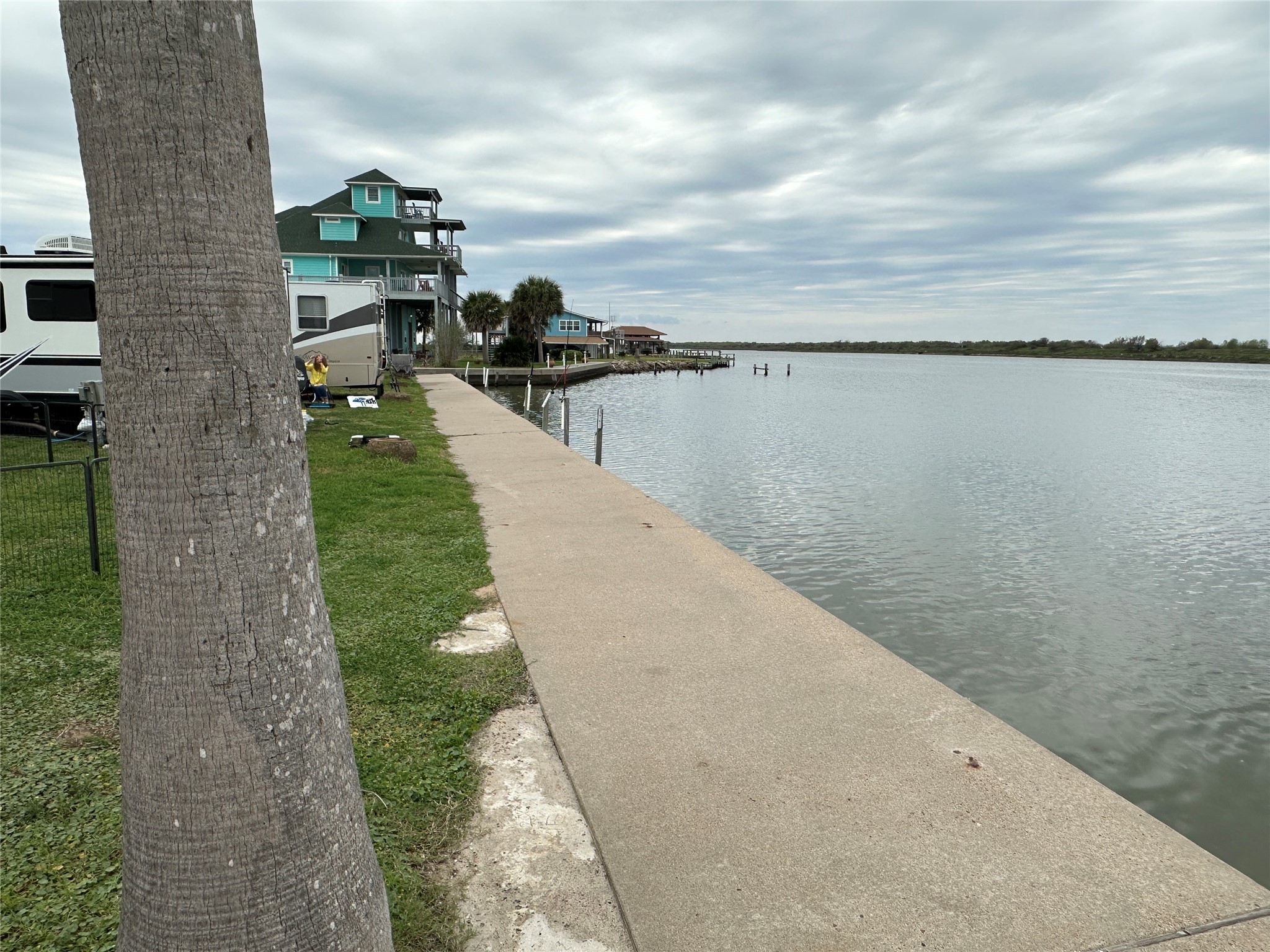 1330 Resort Road Crystal Beach, TX 77650 - Photo 6 of 13