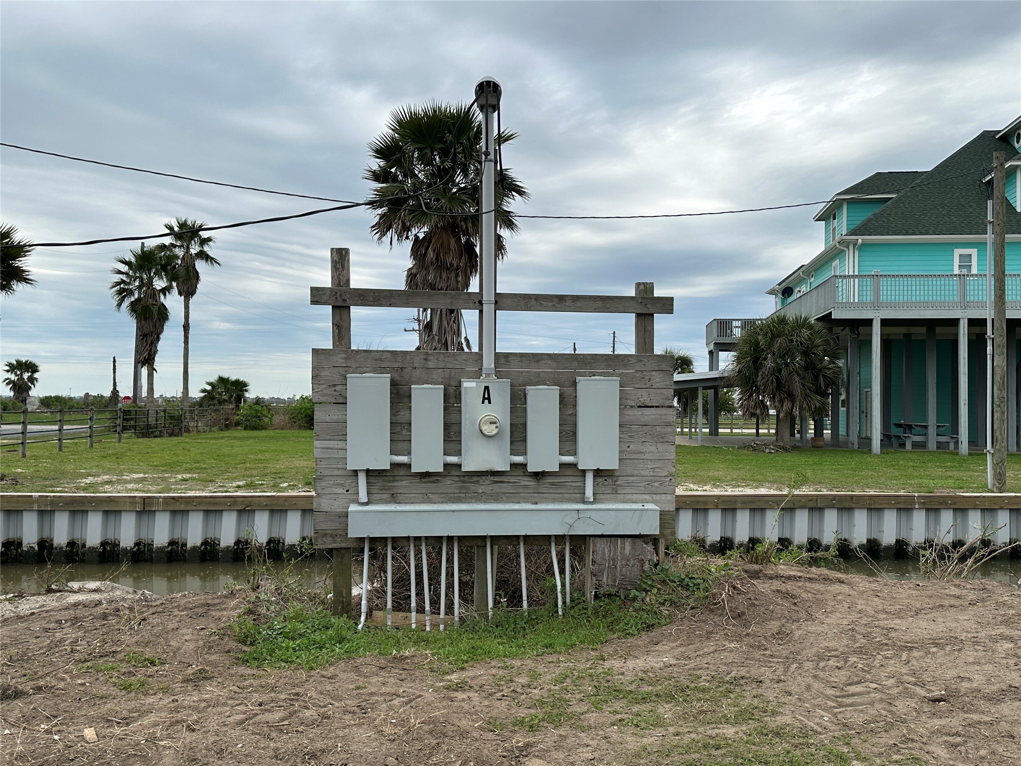 1330 Resort Road Crystal Beach, TX 77650 - Photo 10 of 13