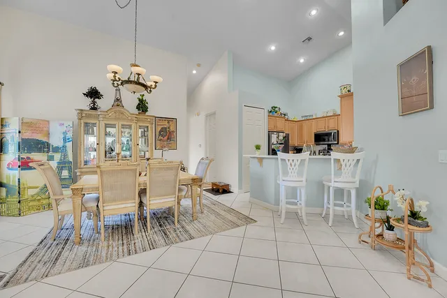 $324,999 | 7073 Torrey Pines Circle, Port St. Lucie, FL 34986