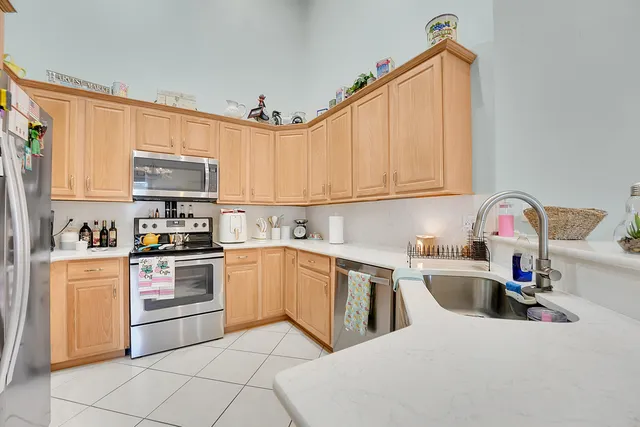 $324,999 | 7073 Torrey Pines Circle, Port St. Lucie, FL 34986