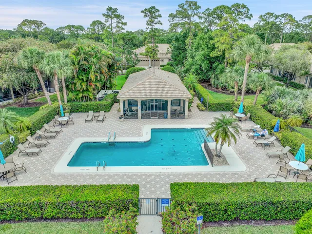 $324,999 | 7073 Torrey Pines Circle, Port St. Lucie, FL 34986