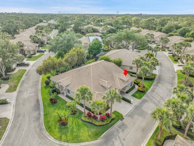 $324,999 | 7073 Torrey Pines Circle, Port St. Lucie, FL 34986