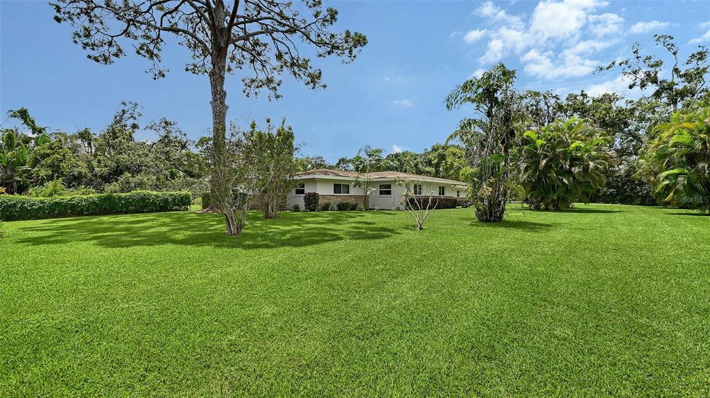 3012 Desoto Road Sarasota, FL 34234 - Photo 54 of 78 Gallery Image 54