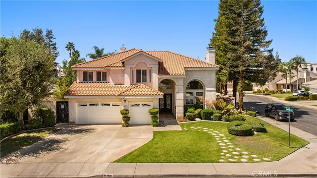 $829,999 | 1001 Sungro Way, Bakersfield, CA 93311