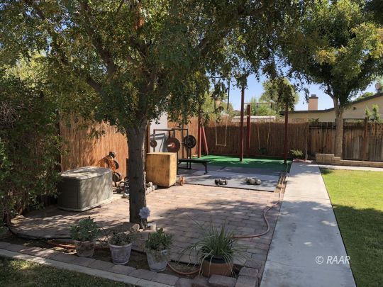 800 South Chesapeake Street Ridgecrest, CA 93555 - Photo 4 of 14