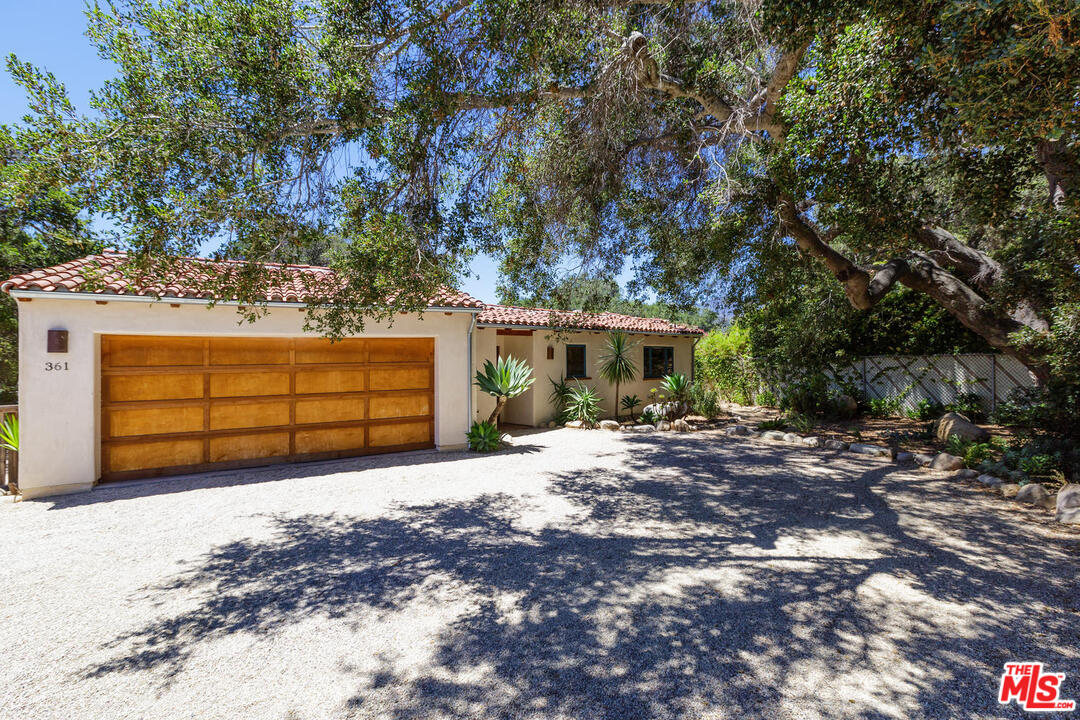 361 Riverside Road Oak View, CA 93022 - Photo 2 of 36