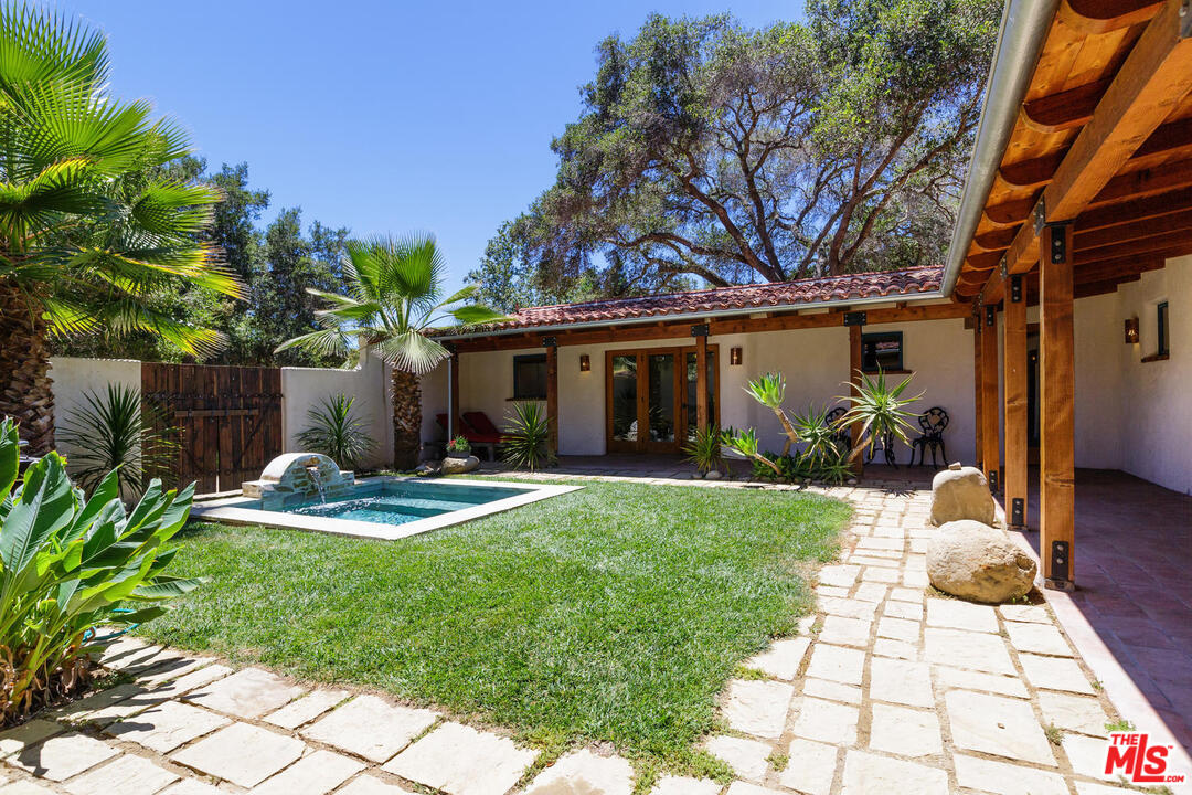 361 Riverside Road Oak View, CA 93022 - Photo 23 of 36
