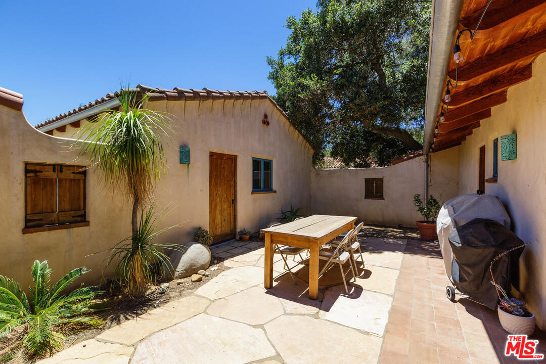 361 Riverside Road Oak View, CA 93022 - Photo 31 of 36