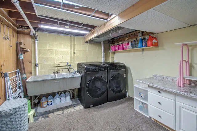 $345,700 | 409 South Street, Spring Lake, MI 49456