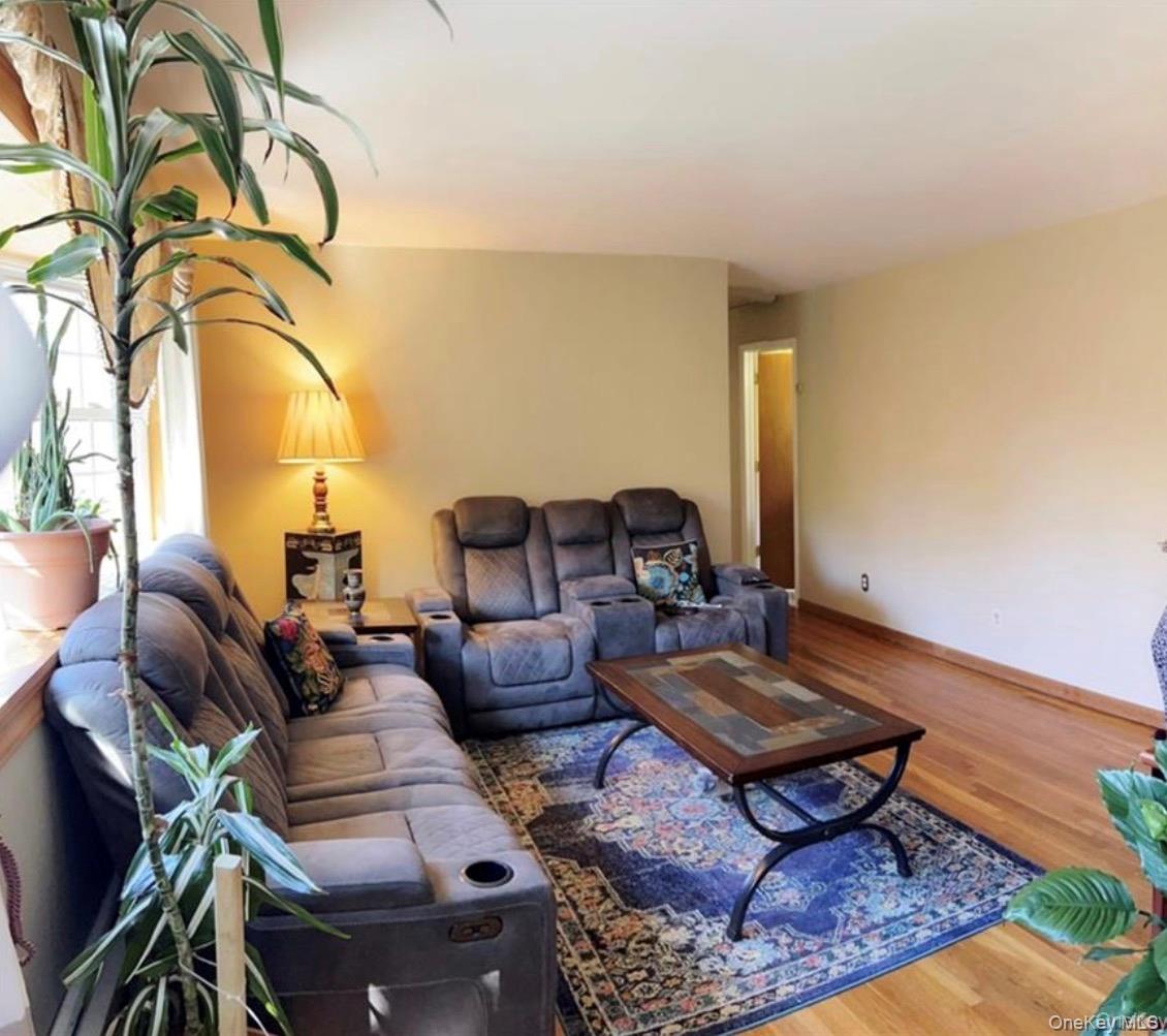 18 Tiger Road Hopewell Junction, NY 12533 - Photo 2 of 13