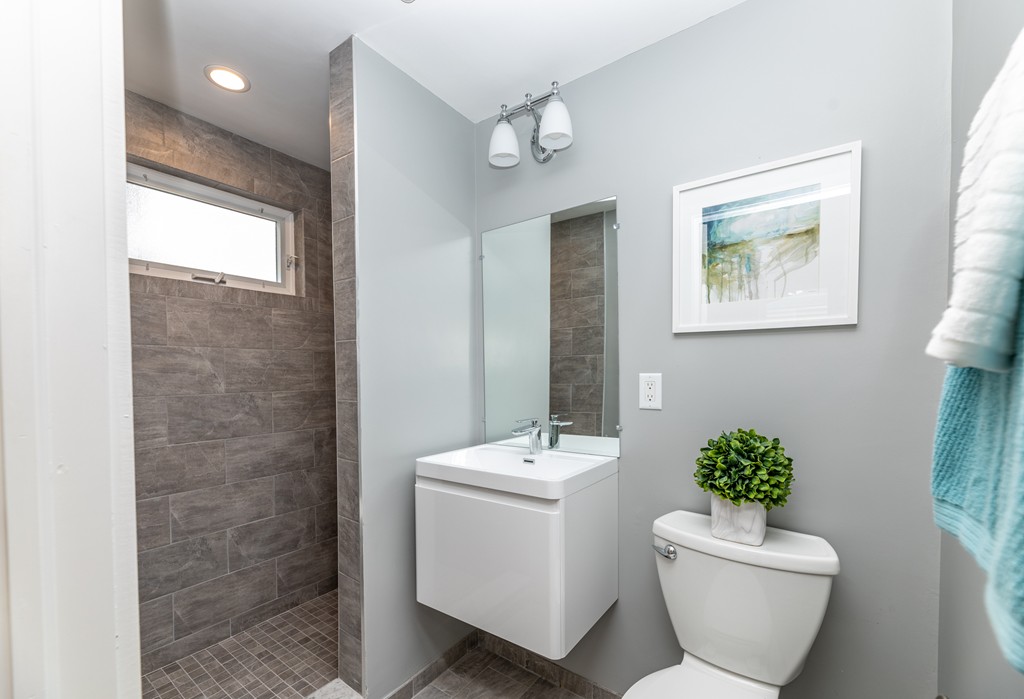 18 Joyce Kilmer Road, Unit 2 Boston, MA 02132 - Photo 11 of 17
