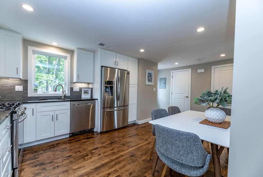18 Joyce Kilmer Road, Unit 2 Boston, MA 02132 - Photo 5 of 17