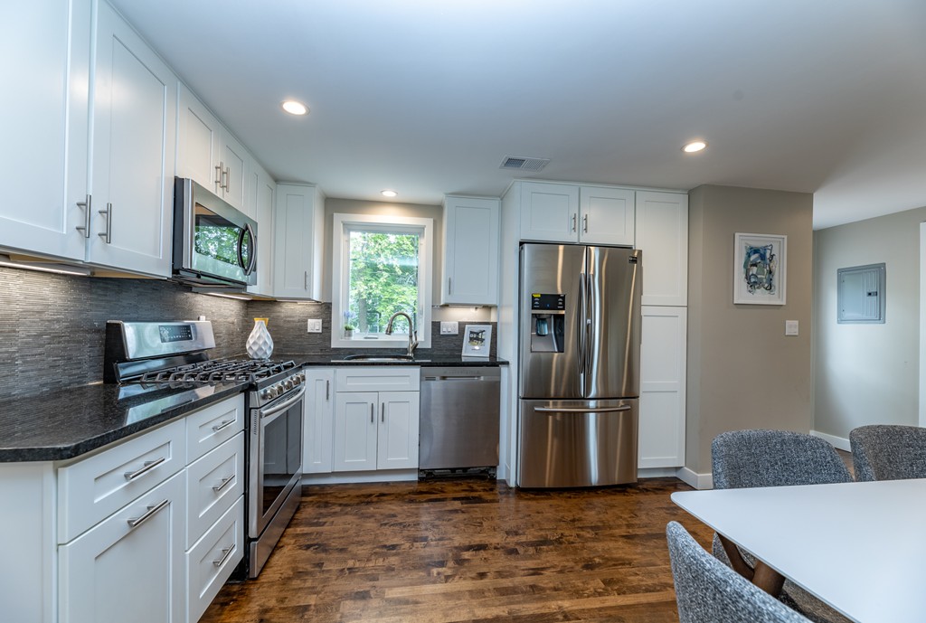 18 Joyce Kilmer Road, Unit 2 Boston, MA 02132 - Photo 6 of 17