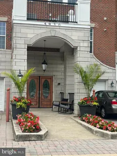 $550,000 | 5930 Great Star Drive, Unit 206, Clarksville, MD 21029