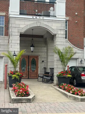 $550,000 | 5930 Great Star Drive, Unit 206, Clarksville, MD 21029